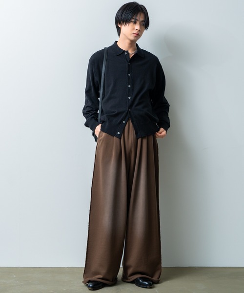 SINSS(シンス)の「Two tuck breach sweatpants / 2タックブリーチスウェットパンツ(スウェットパンツ・メンズ・ブラック/ブラウン・LARGE/MEDIUM/SMALL)」の21枚目の写真