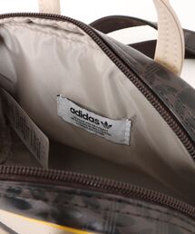 adidas U MONO MINI BOWLINGBAG DARKBROWN 国内発送 adidas（アディダス）の「ADIDAS ウェア アディダス U MONO MINI