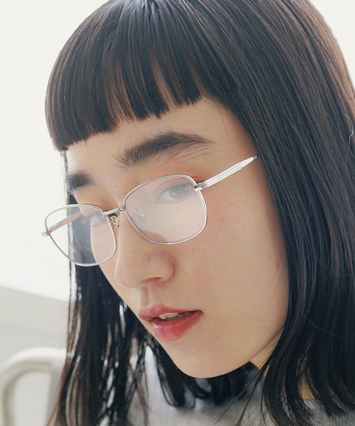 niko and...（ニコアンド）の「オリジナルメタルスクエア伊達メガネ＆サングラス（メガネ・レディース・スモーク/グレー・FREE）」の2枚目の写真