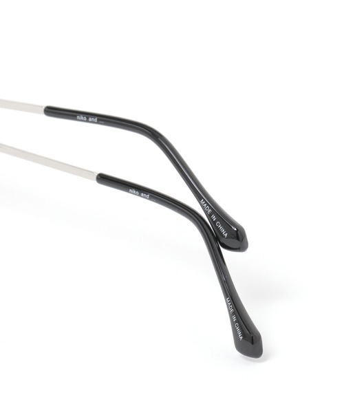 niko and...（ニコアンド）の「オリジナルメタルスクエア伊達メガネ＆サングラス（メガネ・レディース・スモーク/グレー・FREE）」の10枚目の写真