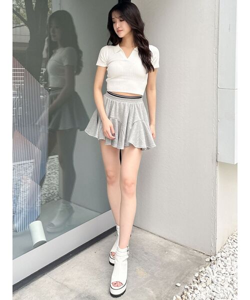 GYDA(ジェイダ)の「ウエストラインバンテージスウェットスカートライクショートパンツ(スカート・レディース・グレー/ブラック・FREE)」の13枚目の写真