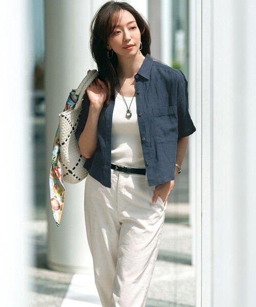 23区(ニジュウサンク)の「【Oggi5月号掲載/洗える】リネンレーヨンストレッチ ワイド パンツ(その他パンツ・レディース・ブラック系/ダークブラウン系/ベージュ系/ホワイト系/ネイビー系/イエロー系/オレンジ系/ダークグリーン系・40/38/36/42)」の14枚目の写真