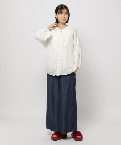 niko and...（ニコアンド）の「COMFORTリネンタックブラウス（シャツ/ブラウス・レディース・ブラック/ブルー/パープル/レッド/オフホワイト・MEDIUM/LARGE）」の9枚目の写真