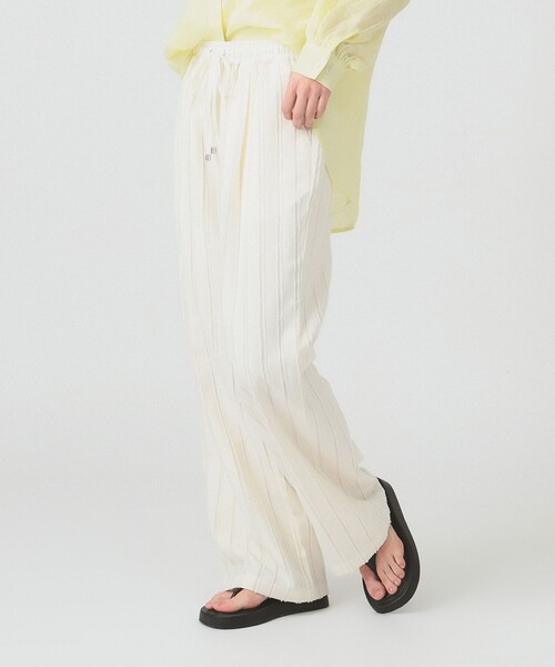 Ray BEAMS（レイビームス）の「ストライプ ジャカード ワイド パンツ [洗える]（その他パンツ・レディース・ブラック/オフホワイト/ダークブラウン・1/0）」の7枚目の写真