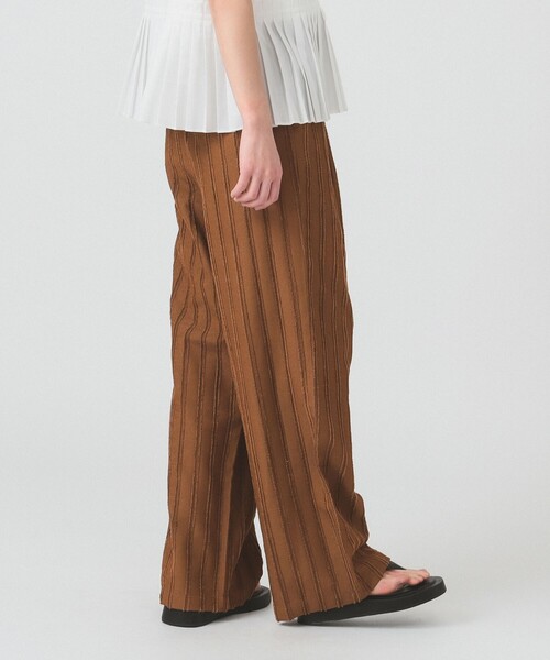 Ray BEAMS（レイビームス）の「ストライプ ジャカード ワイド パンツ [洗える]（その他パンツ・レディース・ブラック/オフホワイト/ダークブラウン・1/0）」の18枚目の写真