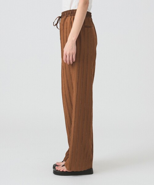 Ray BEAMS（レイビームス）の「ストライプ ジャカード ワイド パンツ [洗える]（その他パンツ・レディース・ブラック/オフホワイト/ダークブラウン・1/0）」の20枚目の写真