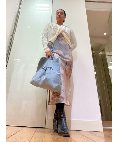 ALLSAINTS(オールセインツ)の「BRYONY MAXI SLIP DRESS | BRYONY マキシ スリップ ドレス・ワンピース(ワンピース・レディース・ブルー系その他・4/6/8/10)」の3枚目の写真