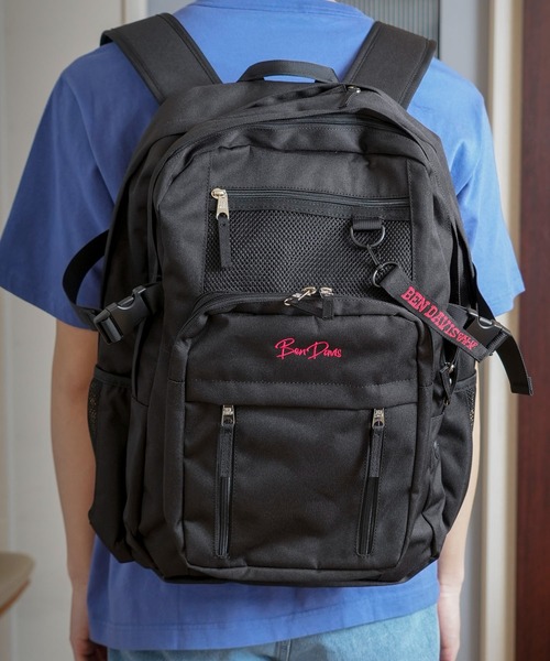 BEN DAVIS(ベンデイビス)の「【BEN DAVIS/ベンデイビス】【15インチPC収納・多機能】ラージデイパック 7つの仕分けポケット 撥水・高耐久 ワークブランドのタフな作り(バックパック/リュック・メンズ・ブラック/ライトベージュ/レッド/パープル・FREE)」の4枚目の写真