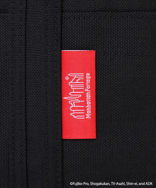 Manhattan Portage（マンハッタンポーテージ）の「TOMPKINS TOTE BAG (MD) DORAEMON 25（トートバッグ・メンズ・ブラック・MEDIUM）」の5枚目の写真