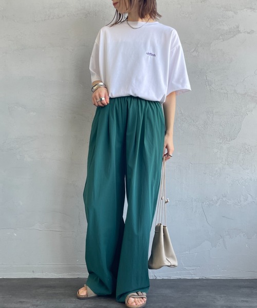 THOUSAND MILE（サウザンドマイル）の「[THOUSAND MILE/サウザンドマイル] ワンポイント刺繍ロゴ ショートスリーブTシャツ（Tシャツ/カットソー・レディース・ホワイト/ブラック/グレー/サックスブルー・M/L）」の5枚目の写真