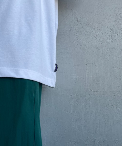 THOUSAND MILE（サウザンドマイル）の「[THOUSAND MILE/サウザンドマイル] ワンポイント刺繍ロゴ ショートスリーブTシャツ（Tシャツ/カットソー・レディース・ホワイト/ブラック/グレー/サックスブルー・M/L）」の21枚目の写真