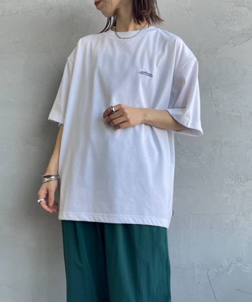 THOUSAND MILE（サウザンドマイル）の「[THOUSAND MILE/サウザンドマイル] ワンポイント刺繍ロゴ ショートスリーブTシャツ（Tシャツ/カットソー・レディース・ホワイト/ブラック/グレー/サックスブルー・M/L）」の16枚目の写真