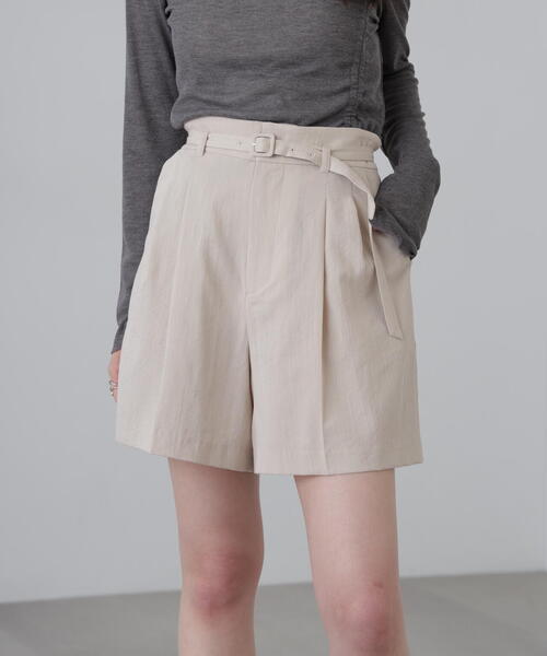 FREE'S MART(フリーズマート)の「◆麻調合繊タックベルト付きショートパンツ(その他パンツ・レディース・ブラウン/グレー系その他/ホワイト/ネイビー・MEDIUM/SMALL)」の18枚目の写真