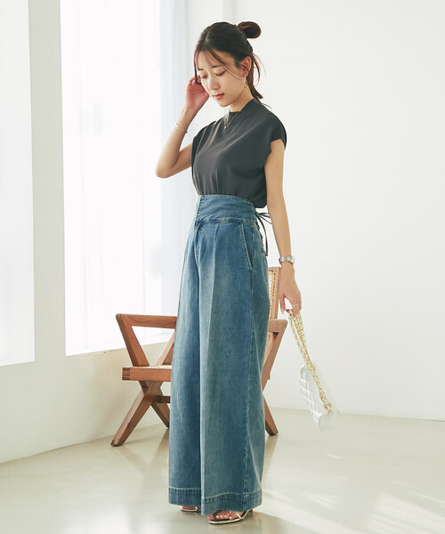 La boutique BonBon（ラブティックボンボン）の「【名品・UVカット・接触冷感】クールタッチUVハイネックフレンチニット（ニット/セーター・レディース・チャコールグレー/イエロー/ピンク/ホワイト/ネイビー/ブラック/ブラウン/グレイッシュベージュ・FREE）」の19枚目の写真