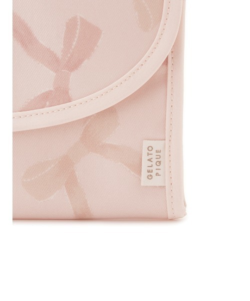 gelato pique(ジェラートピケ)の「【販路限定】総柄母子手帳ケースS(母子手帳ケース・レディース・オフホワイト/クリーム/グレー/ブルー/ライトピンク/レッド/ピンク/ミント/イエロー/ベージュ・SMALL)」の14枚目の写真