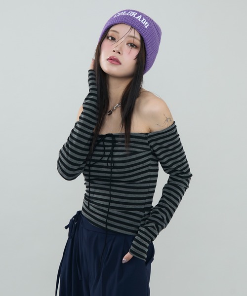 オフショル トップス カップ付 】フロントジップクロスストラップオフショルトップス