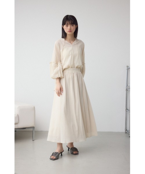 AZUL by moussy(アズールバイマウジー)の「コットンボイルパフスリーブブラウス(シャツ/ブラウス・レディース・チャコールグレー/アイボリー/ピンク・FREE)」の6枚目の写真