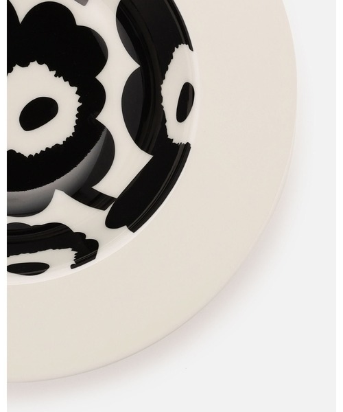 marimekko（マリメッコ）の「Unikko / syva lautanen 20ｃｍ deep dish（食器・レディース・ブラック・FREE）」の5枚目の写真