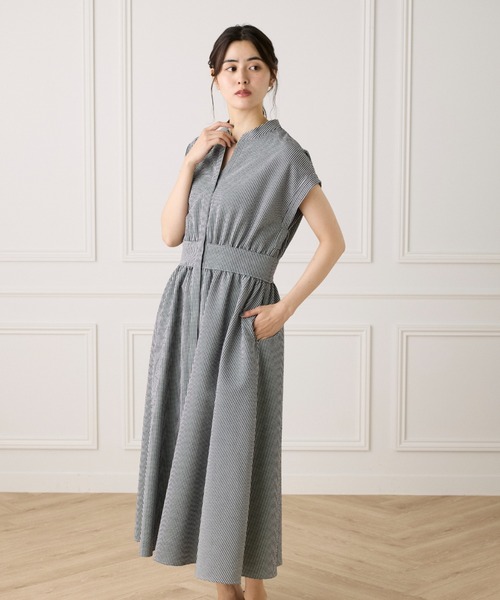 INED（イネド）の「ギンガムサッカー ウエストギャザーワンピース（ワンピース・レディース・イエロー/その他12/ブラック・9号/7号）」の17枚目の写真