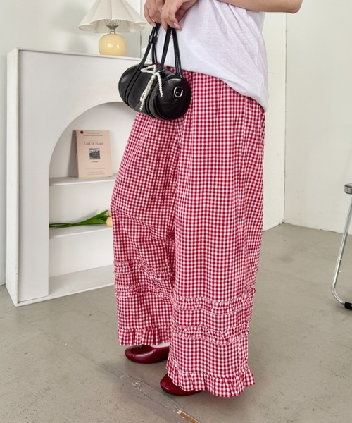 SOLLON.（ソルロン）の「ギンガムチェック/ドットフリフリパンツ（その他パンツ・レディース・レッド/ブラック/ブラック系その他/ホワイト系その他/ブルー・FREE）」の8枚目の写真