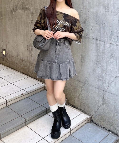 INGNI（イング）の「ワンショルスウェットロゴトップス（Tシャツ/カットソー・レディース・グレー/チャコールグレー/オートミール/カモフラージュ・M）」の21枚目の写真