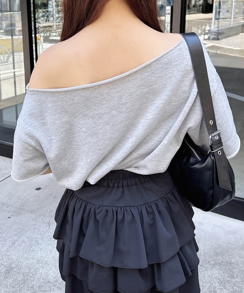 INGNI（イング）の「ワンショルスウェットロゴトップス（Tシャツ/カットソー・レディース・グレー/チャコールグレー/オートミール/カモフラージュ・M）」の11枚目の写真