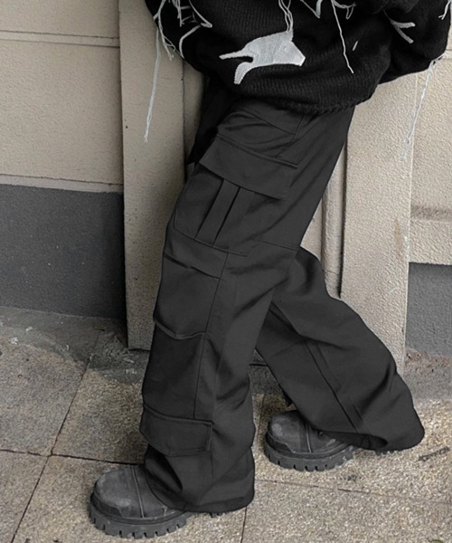 NOWLE（ノウル）の「【NOWLE】ワイドシルエット イージー カーゴパンツ（カーゴパンツ・メンズ・ブラウン/ブラック・MEDIUM/LARGE/X-LARGE）」の6枚目の写真