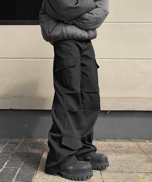 NOWLE（ノウル）の「【NOWLE】ワイドシルエット イージー カーゴパンツ（カーゴパンツ・メンズ・ブラウン/ブラック・MEDIUM/LARGE/X-LARGE）」の16枚目の写真
