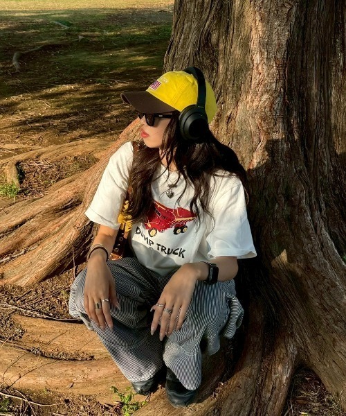 INTER FACTORY（インターファクトリー）の「SARA - プリントTシャツ made in INTER FACTORY（Tシャツ/カットソー・レディース・ネイビー/ホワイト・FREE）」の7枚目の写真