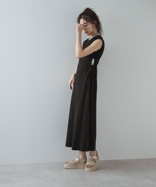 bohmal(ボマール)の「ストラップラバーサンダル(サンダル・レディース・ライム/ベージュ/ブラック・LARGE/MEDIUM/SMALL)」の13枚目の写真