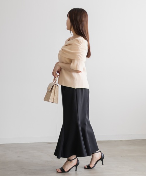 CLETTE（クレット）の「フロントボタンオフショル風ニット（ニット/セーター・レディース・ブラック/アイボリー/その他/ラベンダー・LL/3L/4L）」の13枚目の写真