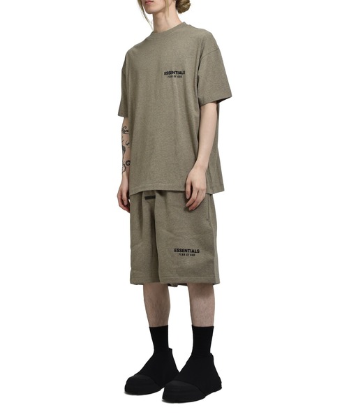FOG ESSENTIALS(エフオージーエッセンシャルズ)の「CLASSIC FIT T-SHIRT(Tシャツ/カットソー・レディース・ダークブラウン・X-SMALL/X-LARGE/LARGE/MEDIUM/SMALL)」の7枚目の写真