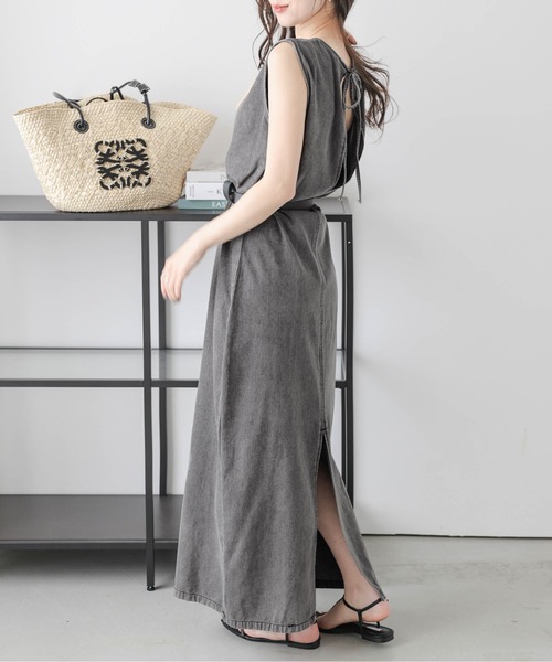 AMELY（エミリー）の「バックリボン デニムワンピース [ベルト付き]（ワンピース・レディース・グレー/ブルー/ライトブルー・L/M）」の6枚目の写真