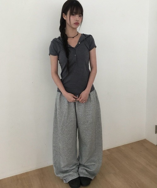 anyonemore（エニワンモア）の「[MADE] フードボタンボーダー半袖Tシャツ（Tシャツ/カットソー・レディース・ブラック/チャコール・FREE）」の12枚目の写真