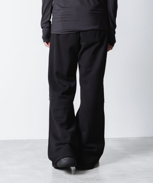 VEIN (ヴェイン)の「ジャンベルカテリー カットオフ バギートラウザーズ / JUMBERCA TERRY CUT OFF BAGGY TROUSERS(スウェットパンツ・メンズ・ブラック・2/1)」の6枚目の写真