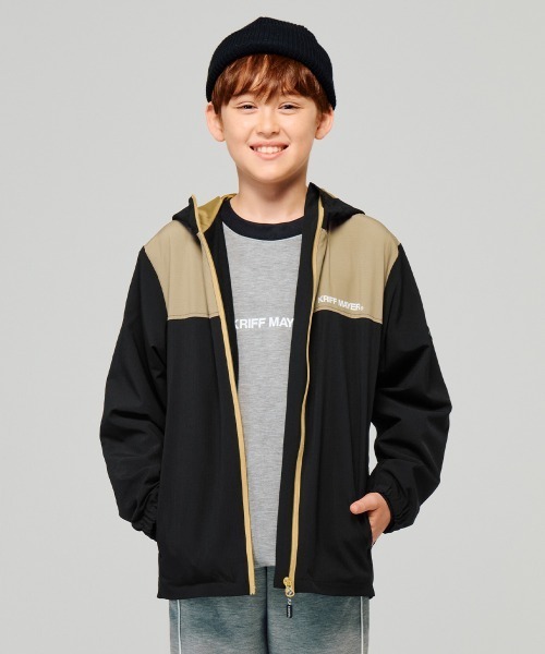 KRIFF MAYER Kid's Collection（クリフメイヤーキッズコレクション）の「【撥水・防汚】アクティブストレッチマウンテンパーカー（マウンテンパーカー・キッズ・グリーン/ベージュ/パープル/ブラック・140/150/160/170/120/130）」の6枚目の写真