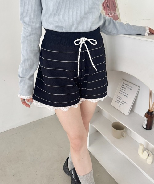 SOLLON.(ソルロン)の「裾レースボーダーリブショートパンツ(その他パンツ・レディース・グレー/アイボリー/ブラック/ブラウン・FREE)」の8枚目の写真