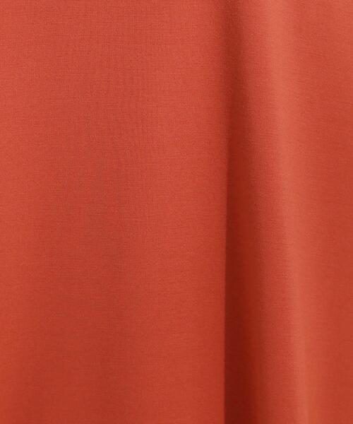 SHOO・LA・RUE（シューラルー）の「【S-LL/ひんやり/UV】二の腕をきれいにカバー ショルダータックトップス（Tシャツ/カットソー・レディース・ブラック/オフホワイト/ダークオレンジ/ブルー系その他・04/03/02/01）」の21枚目の写真