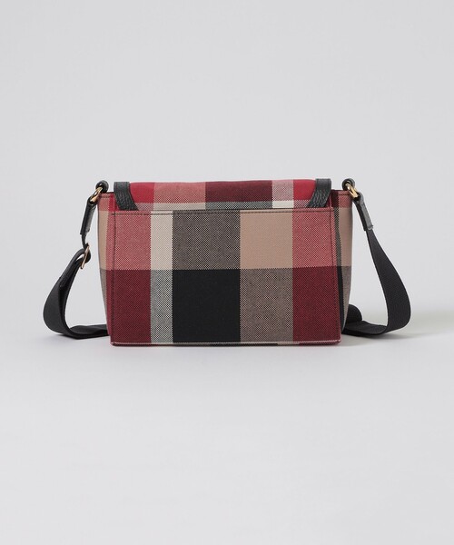 BLUE LABEL CRESTBRIDGE(ブルーレーベルクレストブリッジ)の「クレストブリッジチェックキャンバスかぶせショルダー(ショルダーバッグ・レディース・ベージュ系その他/レッド/ダークネイビー・FREE)」の7枚目の写真