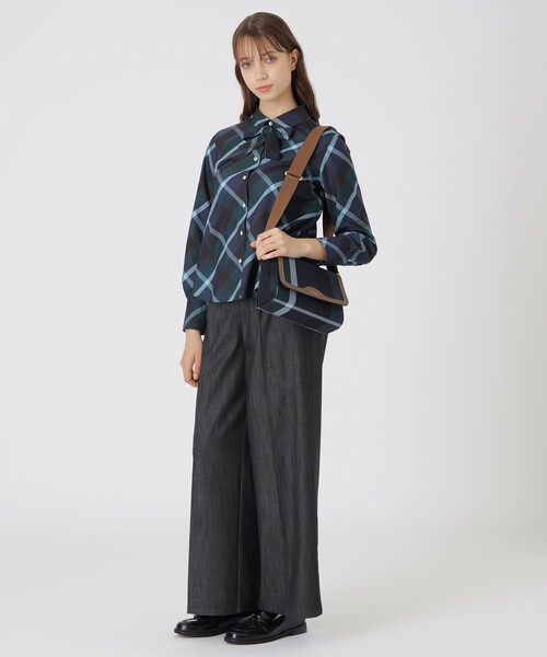 BLUE LABEL CRESTBRIDGE(ブルーレーベルクレストブリッジ)の「クレストブリッジチェックキャンバスかぶせショルダー(ショルダーバッグ・レディース・ベージュ系その他/レッド/ダークネイビー・FREE)」の12枚目の写真