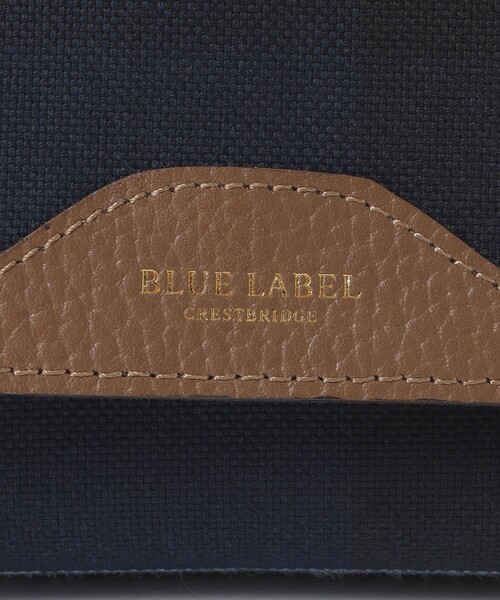 BLUE LABEL CRESTBRIDGE(ブルーレーベルクレストブリッジ)の「クレストブリッジチェックキャンバスかぶせショルダー(ショルダーバッグ・レディース・ベージュ系その他/レッド/ダークネイビー・FREE)」の16枚目の写真