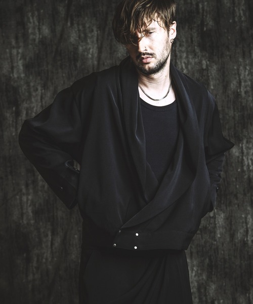 NO ID.（ノーアイディ）の「【NO ID.】Fraise U-Neck T-Shirt / フライス Uネック Tシャツ（Tシャツ/カットソー・メンズ・ホワイト/グレー/ブラック・2/1）」の4枚目の写真