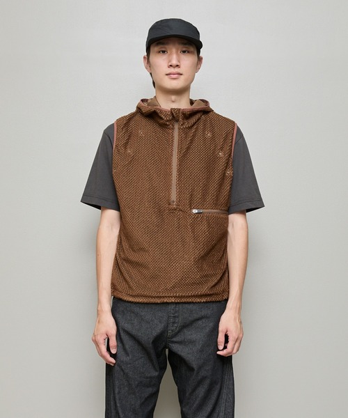 BAL（バル）の「OCTAR?  DETACHABLE SLEEVE PULL OVER HOODIE（パーカー・メンズ・ブラウン/ブラック/アイボリー・3/2/1）」の3枚目の写真