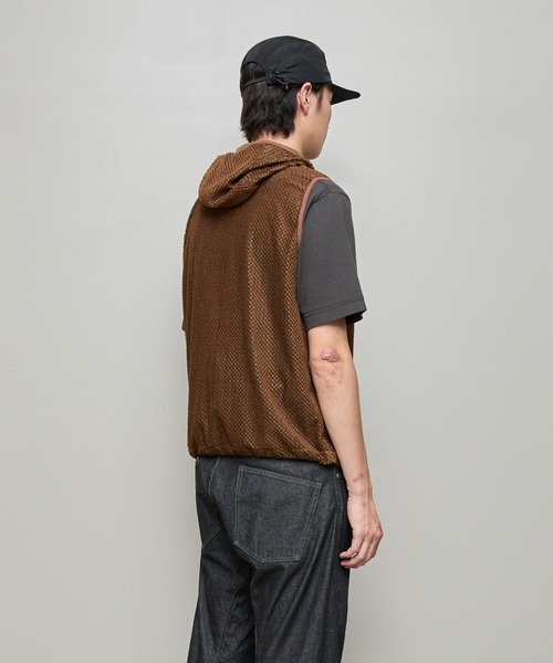 BAL（バル）の「OCTAR?  DETACHABLE SLEEVE PULL OVER HOODIE（パーカー・メンズ・ブラウン/ブラック/アイボリー・3/2/1）」の10枚目の写真