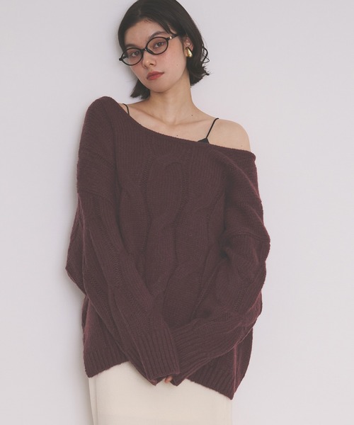 loin nuit(ロワンニュイ)の「multiway choker cable knit / マルチウェイチョーカーケーブルニット(ニット/セーター・レディース・ダークブラウン/ブルーグレー/ベビーピンク・FREE)」の12枚目の写真