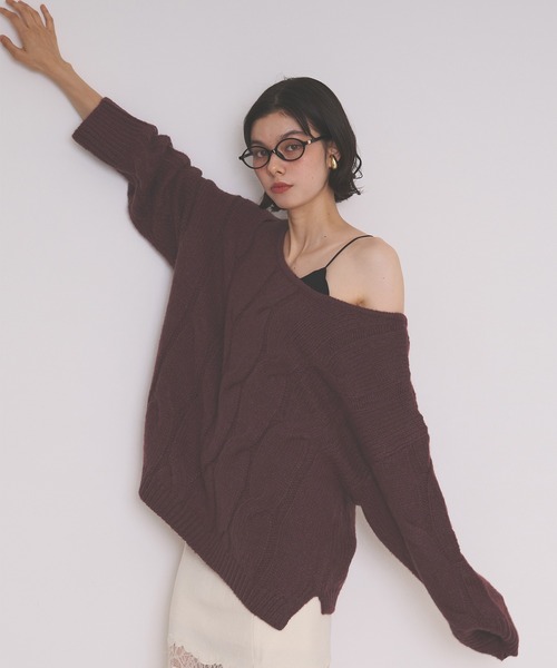 loin nuit(ロワンニュイ)の「multiway choker cable knit / マルチウェイチョーカーケーブルニット(ニット/セーター・レディース・ダークブラウン/ブルーグレー/ベビーピンク・FREE)」の20枚目の写真