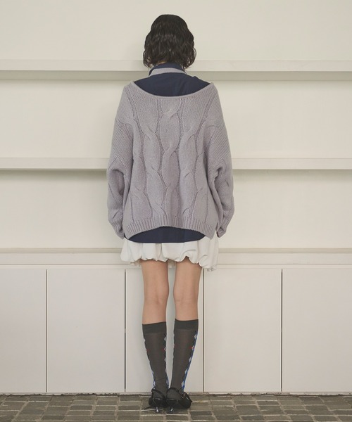 loin nuit(ロワンニュイ)の「multiway choker cable knit / マルチウェイチョーカーケーブルニット(ニット/セーター・レディース・ダークブラウン/ブルーグレー/ベビーピンク・FREE)」の22枚目の写真