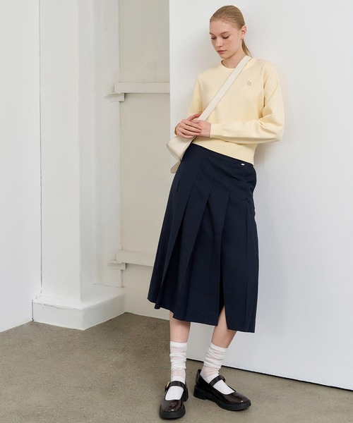 GENERAL IDEA(ジェネラルアイデア)の「GENERAL IDEA/ジェネラルアイディア bold pleats long skirt ロングスカート(スカート・レディース・ブラック/ネイビー/ベージュ/チャコール・S/M/L)」の12枚目の写真