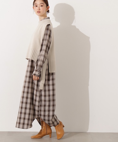 N.（N. Natural Beauty Basic）（エヌエヌナチュラルビューティーベーシック）の「【PS/低身長サイズ】ニットベストセットチェックワンピース（ワンピース・レディース・ベージュ系その他/ネイビー系・MEDIUM/PS）」の2枚目の写真