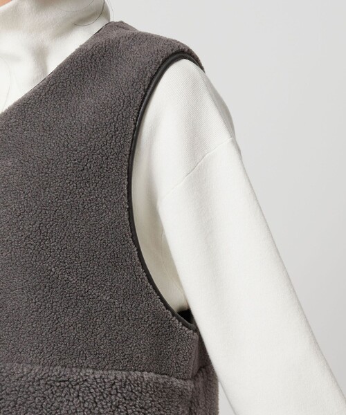 セール】【WEB限定】ボア×フェイクムートン リバーシブルベスト